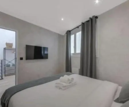 Apartment Maison De Charme Au Coeur De Batignolles
