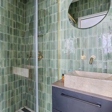 Maison De Charme Au Coeur De Batignolles Paris